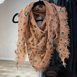 Wilfred Triangle Scarf